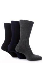 Load image into Gallery viewer, Mens 3 Pair Pringle Of Scotland Classic Bamboo Rib Socks