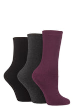Load image into Gallery viewer, Ladies 3 Pair SOCKSHOP Cushioned Bamboo Boot Socks