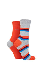 Load image into Gallery viewer, Ladies 2 Pair Elle Bamboo Striped and Plain Socks